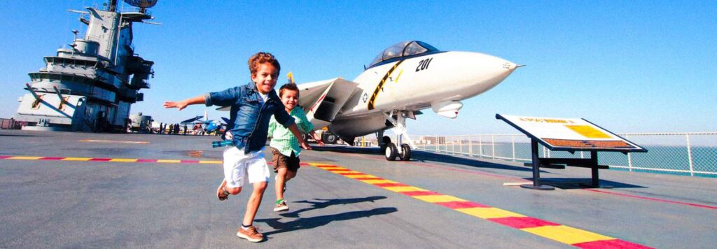 aircraft carrier family visit K2 Travel and Tourism Photography