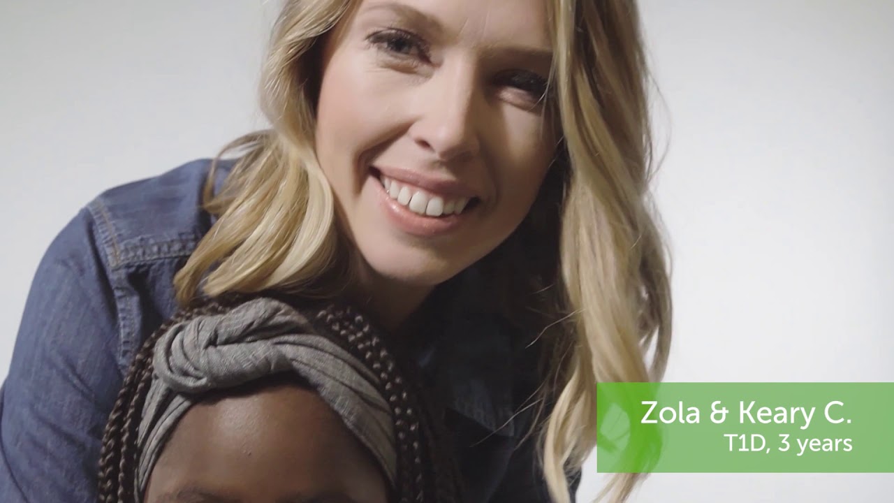 I women and a girl together.